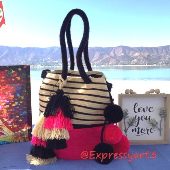 Expressyart Handbags - Mochilas 100% handmade by Colombian Wayuu Tribe